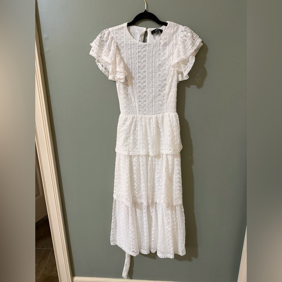 Lulus Whimsical Spirit Ivory Lace Tiered Backless Midi Dress size small NWT - Picture 3 of 10